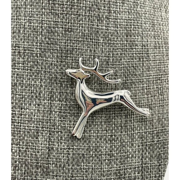Christmas Reindeer Buck Shiny Silver Tone Brooch 2" Holiday - Picture 2 of 8